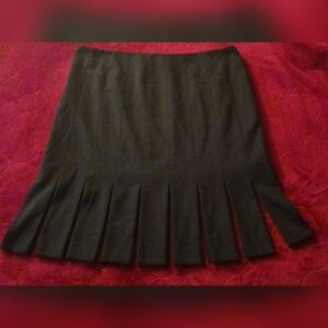 White House Black Market Slit Bottom Skirt Size 10 Black EUC
